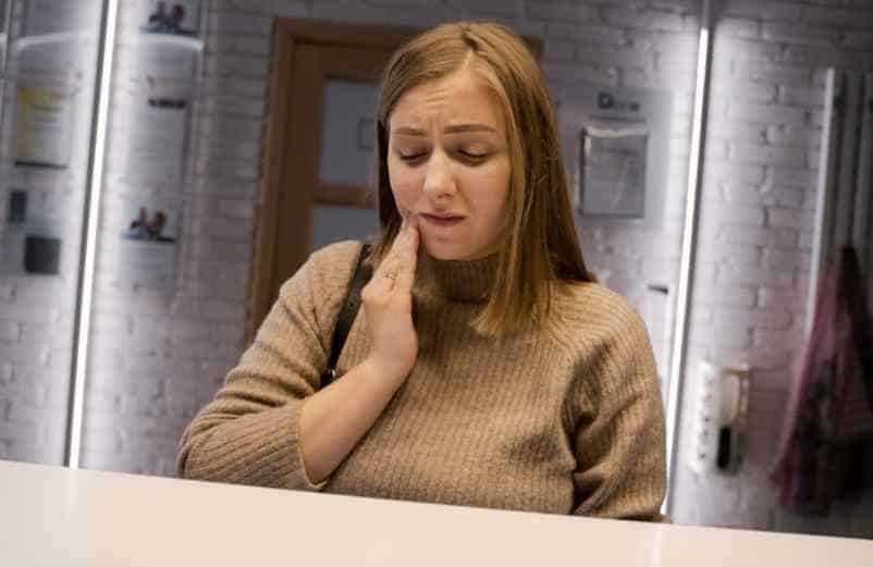 Quelles sont les causes fréquentes de la douleur gingivale ? Lulu Nature