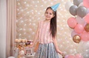 Idées de tenue enfants pour une cérémonie : quelle tenue choisir pour une fille ? Lulu Nature