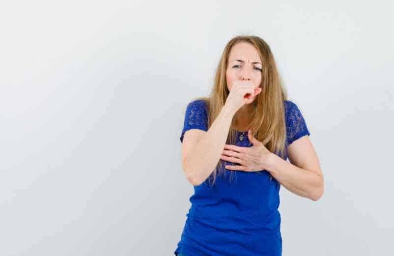 Pourquoi le reflux gastrique provoque-t-il une douleur à la poitrine ? Lulu Nature
