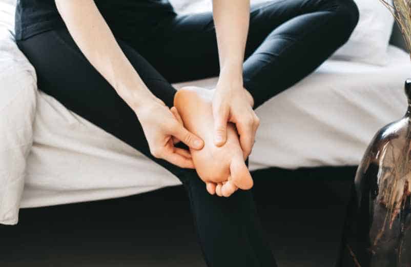 Réflexologie plantaire : comment soulager une migraine en 30 secondes avec cette méthode ?-Lulu Nature