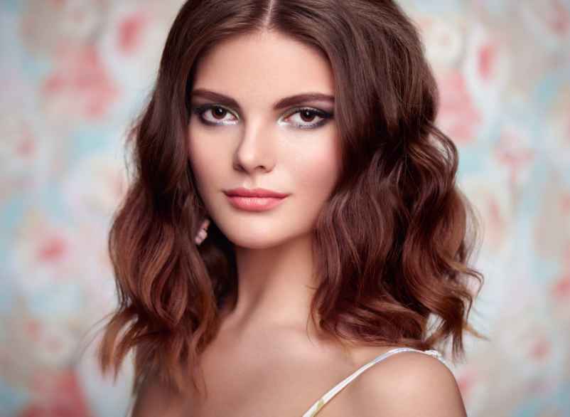 Cheveux mi-longs : 4 idées de coiffures faciles à faire-Lulu Nature